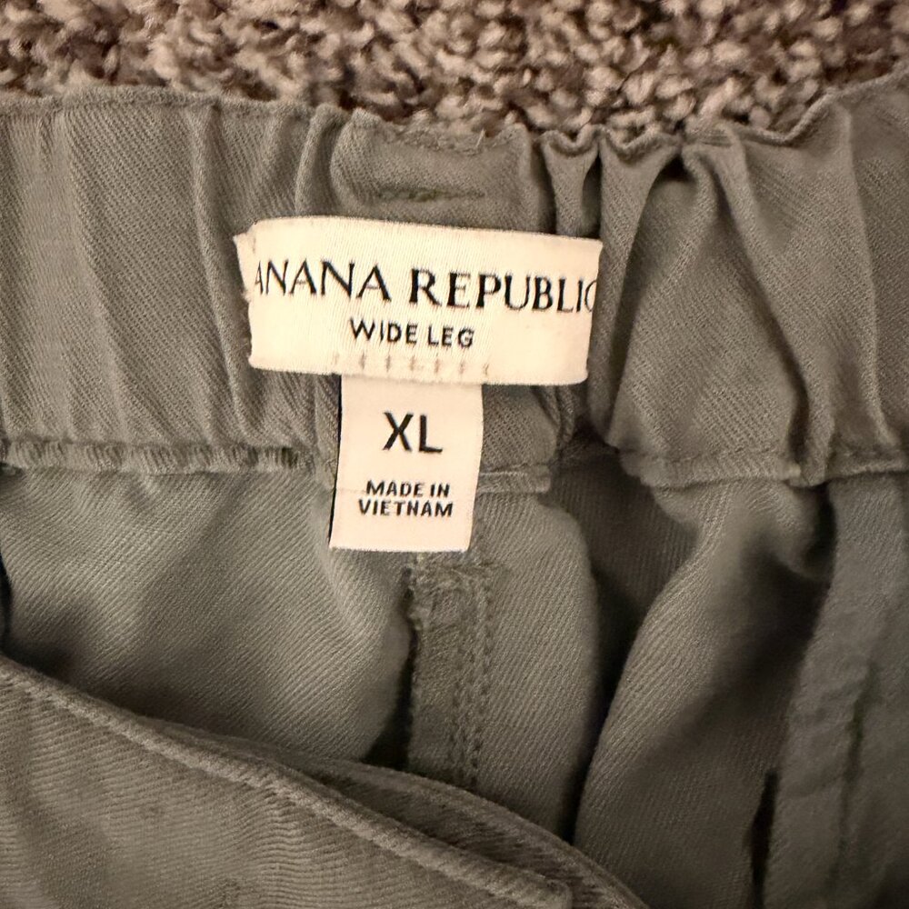 Banana Republic Wide Leg Pant XL Gray Succulent - The Everyday Trouser - Picture 7 of 7